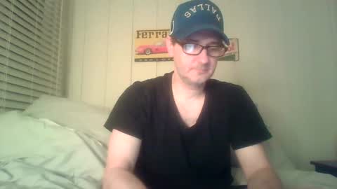 Snapshot of banksysmash chatting on October 8, 2:51 am Jay online show from October 8, 2:51 am