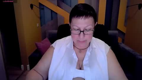 barbaraturners online show from March 10, 10:45 pm