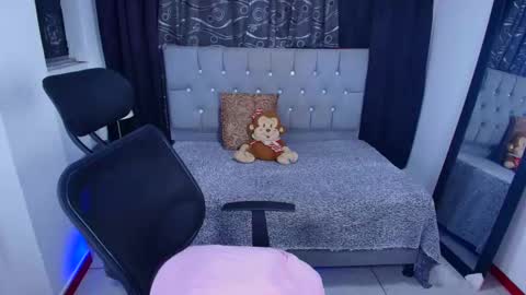 valentina online show from October 10, 1:00 am