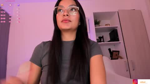 Snapshot of barbie_brunette3 chatting on October 15, 4:38 am  independet model online show from October 15, 4:38 am