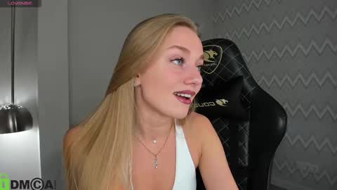 LisGTM2 Mon-Thu Sat 0100am-0700am online show from October 24, 12:33 am