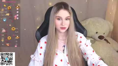 Eva online show from October 27, 5:46 pm