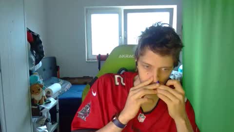 Snapshot of barca200 chatting on October 14, 6:16 am barca200 online show from October 14, 6:16 am