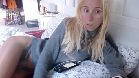 Lena online show from September 12, 4:53 pm