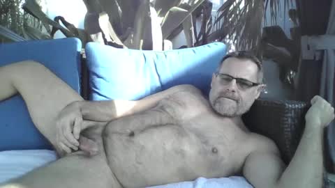 Barry Arnauld online show from January 1, 8:47 pm