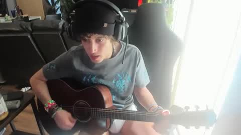 ryan online show from February 15, 8:07 pm