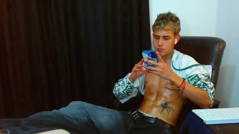 Bastian online show from March 22, 10:58 pm