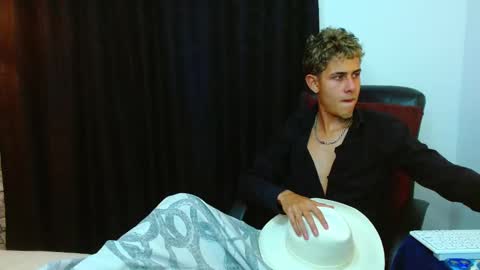 Bastian online show from March 21, 10:57 pm