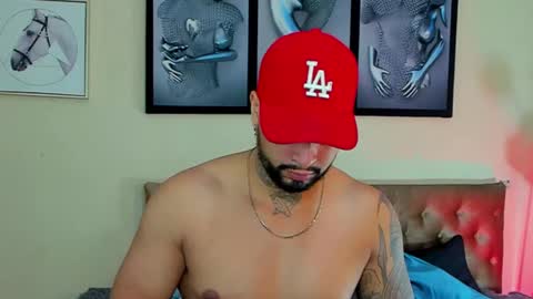 bastian_jones1 online show from February 9, 8:34 pm