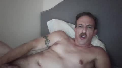 babtboy2121 online show from October 27, 7:47 pm