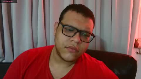 Snapshot of batman2430 chatting on February 12, 2:14 am brian online show from February 12, 2:14 am