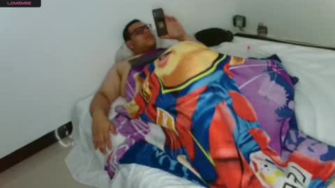 Snapshot of batman2430 chatting on February 12, 9:42 am brian online show from February 12, 9:42 am