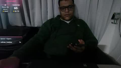 Snapshot of batman2430 chatting on February 20, 1:46 am brian online show from February 20, 1:46 am