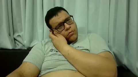 Snapshot of batman2430 chatting on February 23, 3:24 am brian online show from February 23, 3:24 am