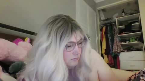 BjBambi online show from September 10, 1:12 pm