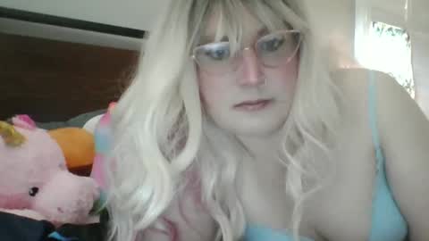 BjBambi online show from October 17, 11:31 pm