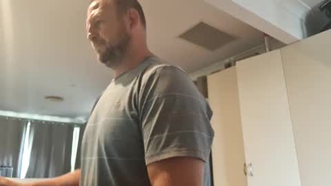 bazooka76 online show from February 25, 11:15 pm