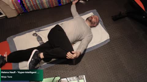 Snapshot of bazzz_8 chatting on December 18, 7:30 pm bazzz_8 online show from December 18, 7:30 pm