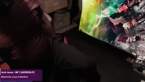 Snapshot of bazzz_8 chatting on December 17, 6:53 pm bazzz_8 online show from December 17, 6:53 pm