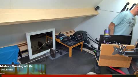 Snapshot of bazzz_8 chatting on October 24, 5:14 pm bazzz_8 online show from October 24, 5:14 pm