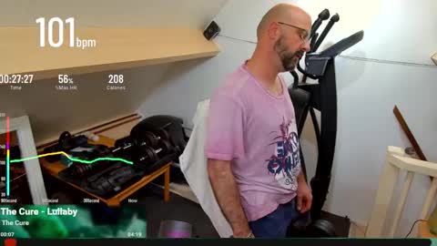 Snapshot of bazzz_8 chatting on October 25, 5:46 pm bazzz_8 online show from October 25, 5:46 pm