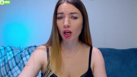 bb__bonami_ online show from October 12, 4:21 pm