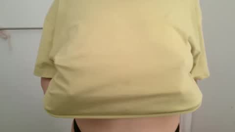 Snapshot of bbbaby03 chatting on October 7, 9:05 am bbbaby03 online show from October 7, 9:05 am