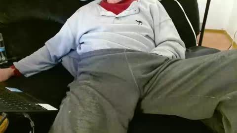 bbboooyyy11 online show from December 5, 2:47 am