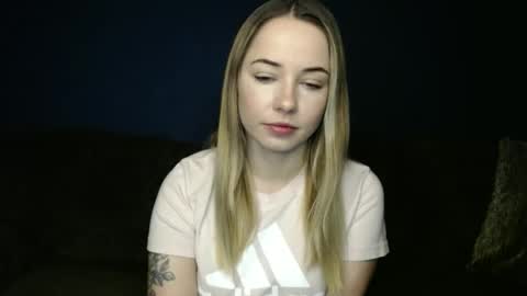 bbgirlnextdoor online show from January 5, 6:33 pm