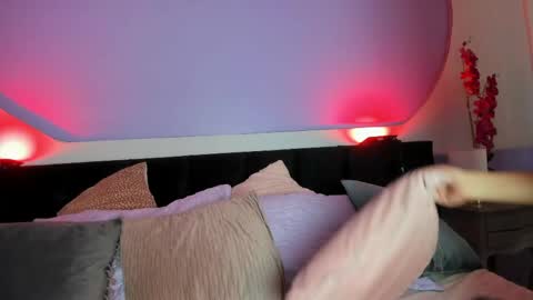 Bby  online show from April 8, 12:08 pm