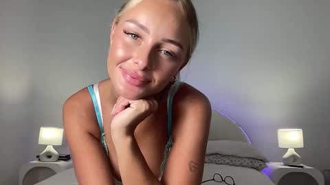 Bree online show from March 15, 10:13 pm