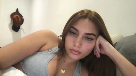 bbypiamia online show from November 9, 8:51 am