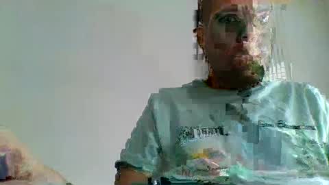 Snapshot of bdemwi2588 chatting on January 12, 2:52 pm bdemwi2588 online show from January 12, 2:52 pm