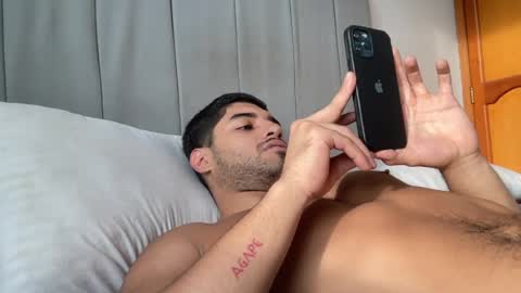 bdever7 online show from March 1, 9:52 pm