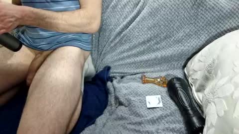 mikiforfun online show from November 6, 8:28 am