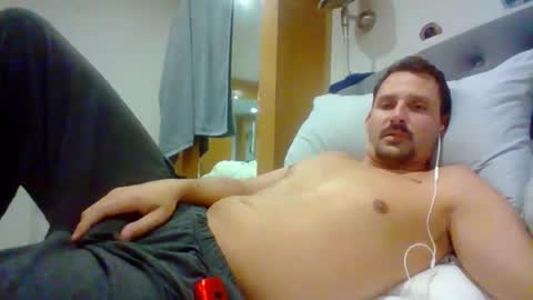 bearboudior online show from April 9, 12:11 pm