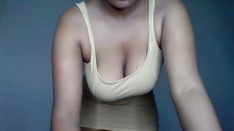 Chelsea and Raymond online show from May 30, 2:48 pm