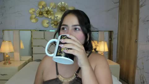   online show from April 8, 4:59 am