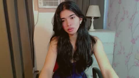 TRIXIE online show from April 18, 2:13 am