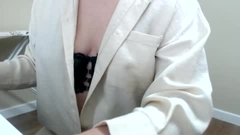 beauty_annyta online show from April 16, 7:08 am