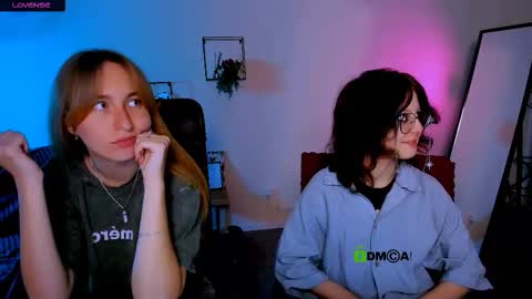 Snapshot of beauty_ginger chatting on September 22, 1:26 pm beauty_ginger online show from September 22, 1:26 pm