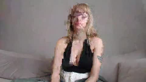 POLLY online show from February 25, 7:45 am