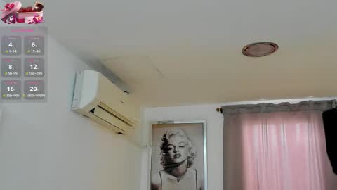 Ariana Reyes online show from September 19, 6:00 pm