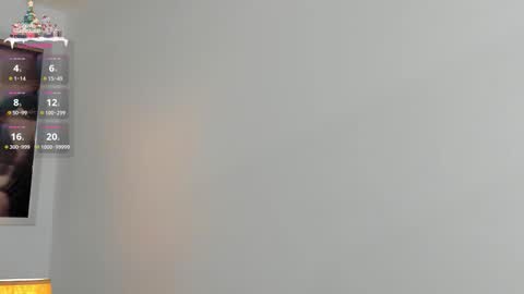 Ariana Reyes online show from December 17, 12:45 pm