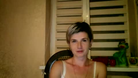 Snapshot of beautyksenia chatting on September 22, 6:45 pm BeautyKsenia online show from September 22, 6:45 pm