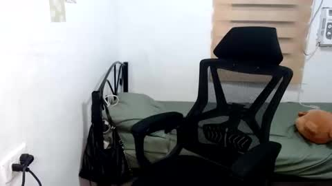 beautyqueen18x online show from May 24, 12:23 pm