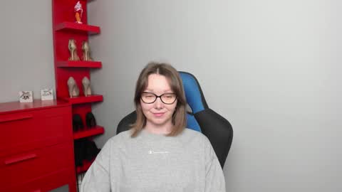 Zoe online show from March 25, 8:21 am