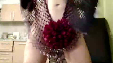 Raluca online show from September 23, 6:03 pm