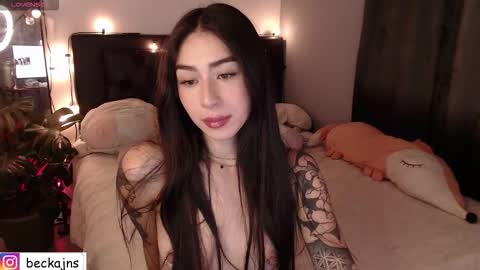 Marzhie online show from November 26, 4:21 am