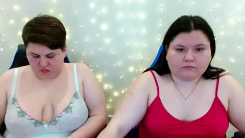 BeckyAndEllen online show from February 26, 8:56 pm